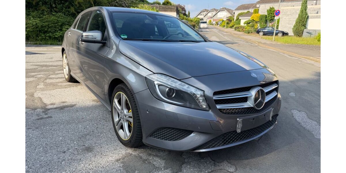 Mercedes-Benz A 200 225.000 km 8.200 &euro; Velbert 42549