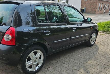 Renault Clio 133.000 km 1.900 &euro; Gladbeck 45968