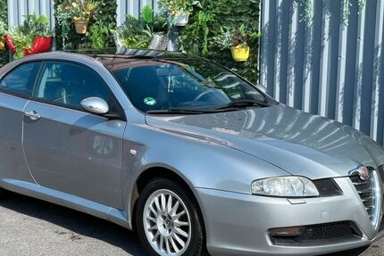 Alfa Romeo GT 164.000 km 2.999 € Essen 45359