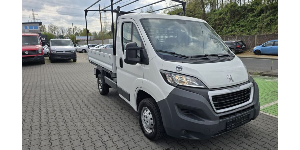 Peugeot Boxer 66.950 km 14.490 &euro; Bottrop 46238