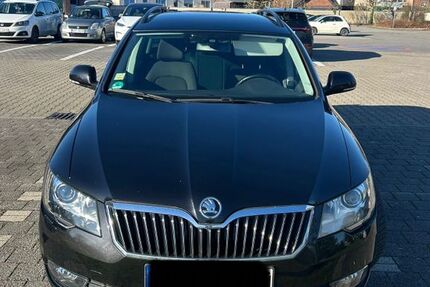 Skoda Superb 148.000 km 11.000 &euro; Bottrop 46244