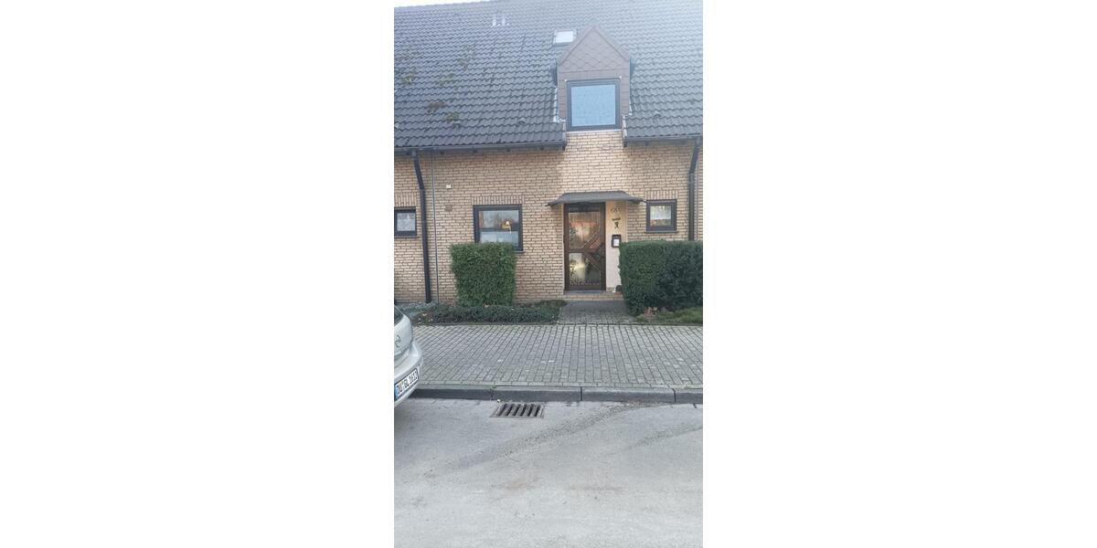 Reihenhaus Duisburg Beeck - 5 Zimmer, 120 m&sup2;, 350.000&euro; | Angebot:25569543