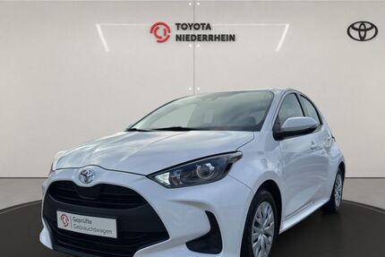 Toyota Yaris 30.200 km 13.888 &euro; Krefeld 47809