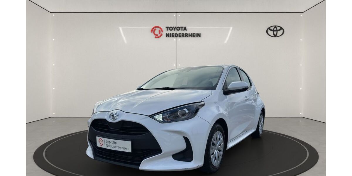 Toyota Yaris 30.200 km 13.888 &euro; Krefeld 47809