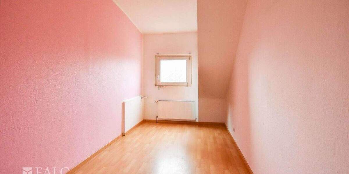 Etagenwohnung Krefeld Stadtmitte - 3 Zimmer, 70 m&sup2;, 169.000&euro; | Angebot:25247696