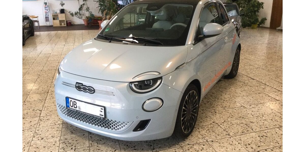 Fiat 500e 11.000 km 24.950 &euro; Oberhausen 46049