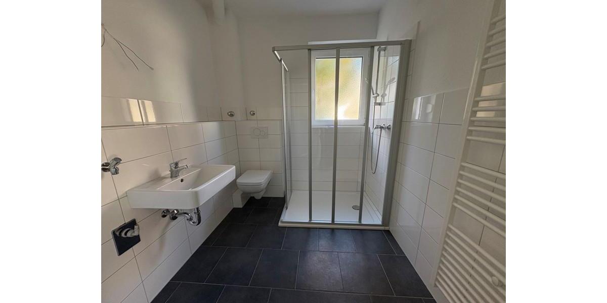 Erdgeschoßwohnung Essen Stadtbezirk V - 3.5 Zimmer, 55 m&sup2;, 642&euro; | Angebot:25315332