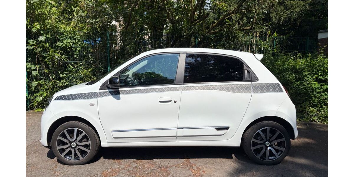 Renault Twingo 88.372 km 7.499 &euro; Duisburg 47228