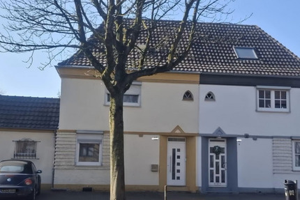 Wohnen oder Neubauen im Herzen von Krefeld - Doppelhaushälfte mit großem Grundstück und Potenzial 4 zimmer
