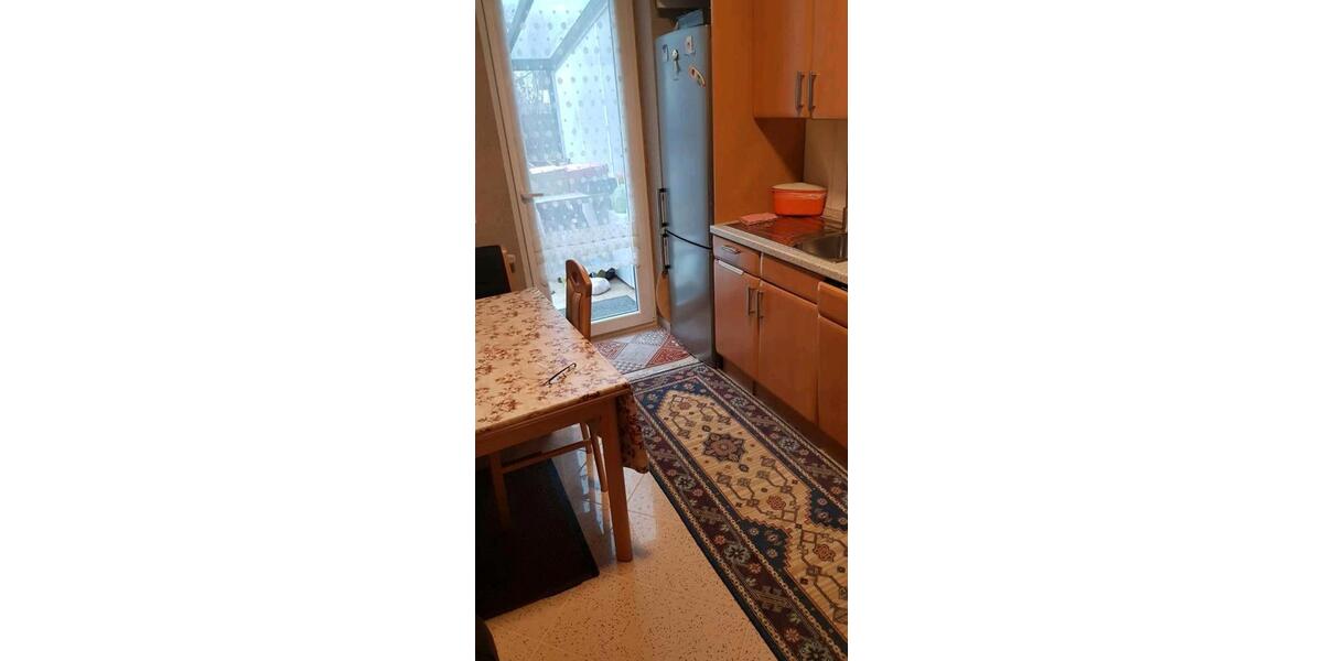 Erdgeschoßwohnung Krefeld Dießem - 2 Zimmer, 70 m&sup2;, 1.500&euro; | Angebot:26212382