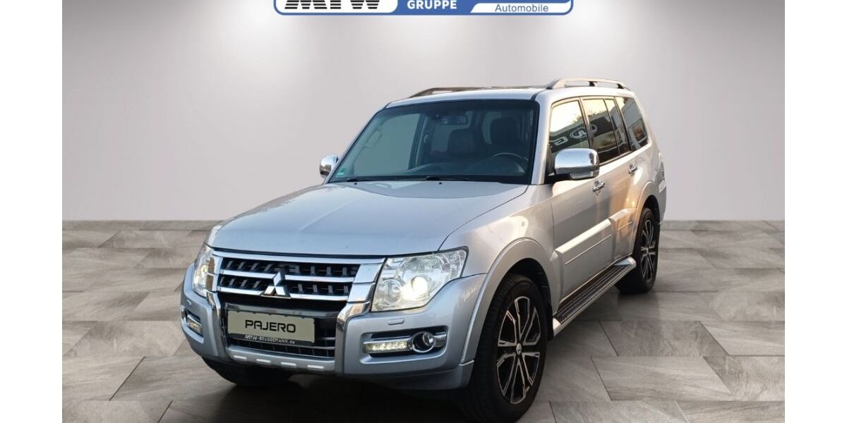 Mitsubishi Pajero 285.000 km 15.980 &euro; Düsseldorf 40599