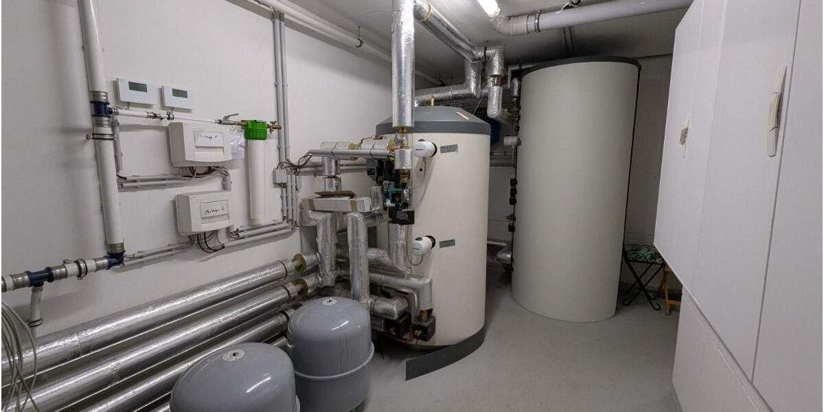 Etagenwohnung Mülheim an der Ruhr Dümpten - 4 Zimmer, 146 m&sup2;, 1.790&euro; | Angebot:24916410