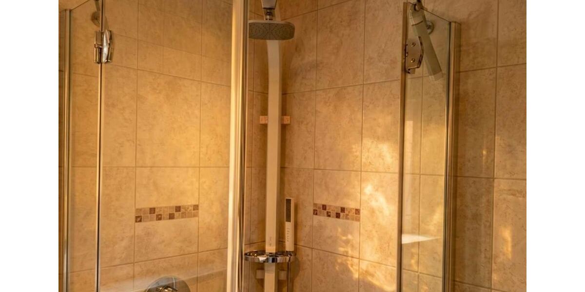 Hochparterre Mülheim an der Ruhr - 2.5 Zimmer, 83 m&sup2;, 259.000&euro; | Angebot:27024048