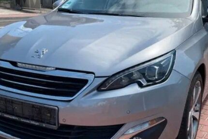 Peugeot 308 126.511 km 6.500 &euro; Essen 45276