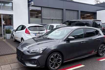 Ford Focus 48.999 km 19.990 &euro; Krefeld 47839