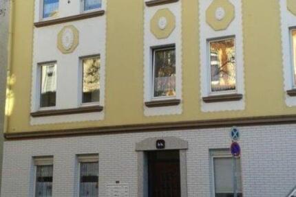 Schickes DG-Appartement mit TOP-Einbauküche und Badewanne 1 zimmer