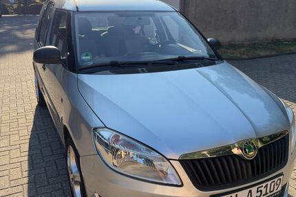 Skoda Roomster 70.300 km 3.750 &euro; Duisburg 47139