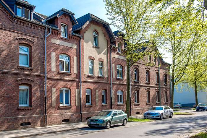 Wohnung zum Mieten in Duisburg 349 € 48.98 m²