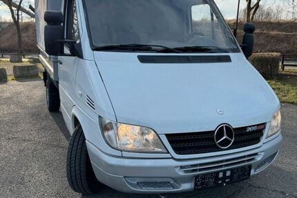 Mercedes-Benz Sprinter 307.000 km 6.000 &euro; Duisburg 47166