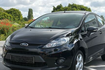 Ford Fiesta 197.525 km 1.950 &euro; Meerbusch 40670