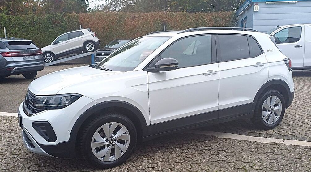 VW T-Cross 2.600 km 21.480 € Essen 45307