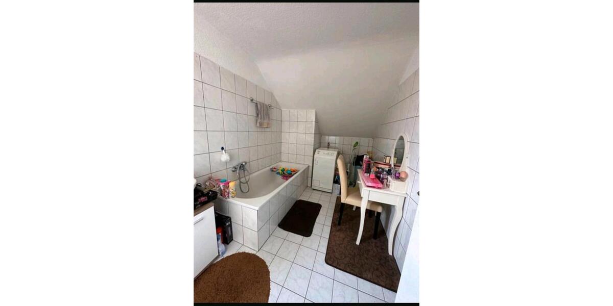 Doppelhaushälfte Duisburg Huckingen - 5 Zimmer, 235 m&sup2;, 349.000&euro; | Angebot:27159895