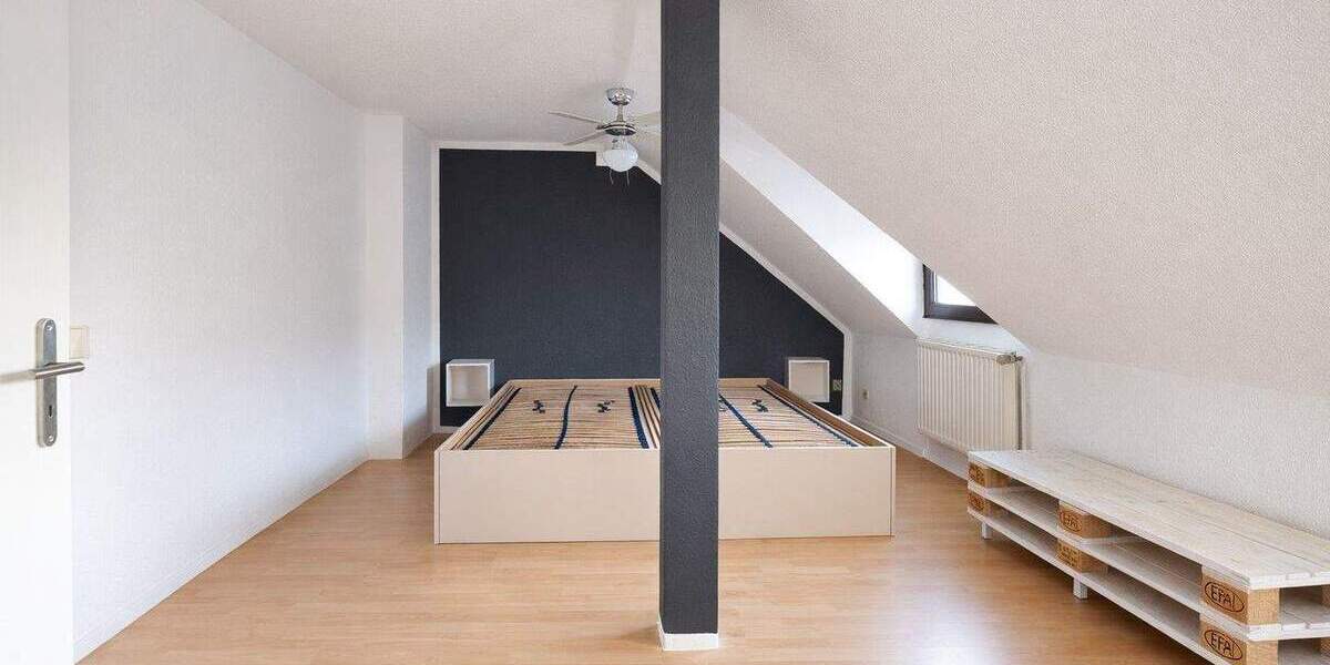 Mehrfamilienhaus, Wohnhaus Krefeld / Bockum Bockum - 6 Zimmer, 184 m&sup2;, 498.000&euro; | Angebot:24764879