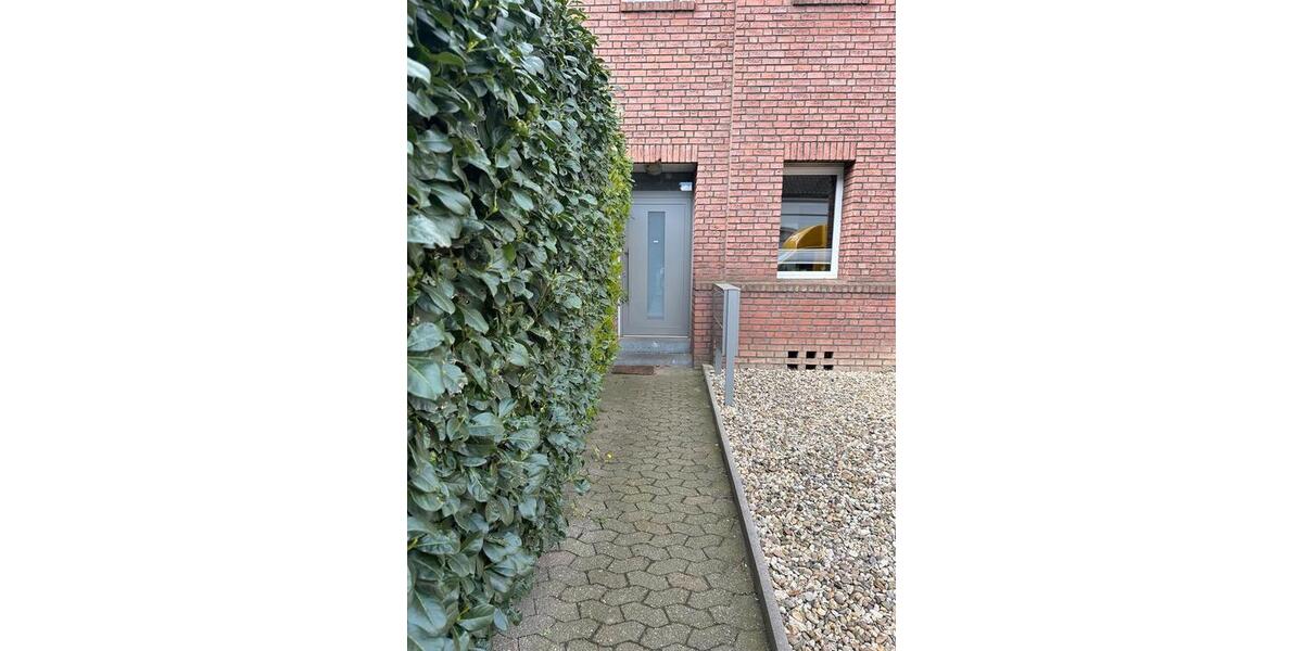 Etagenwohnung Krefeld Bockum - 1.5 Zimmer, 44 m&sup2;, 730&euro; | Angebot:26180540
