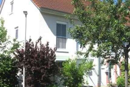 Haus zum Kaufen in Stegaurach Debring 460.000 € 135 m²