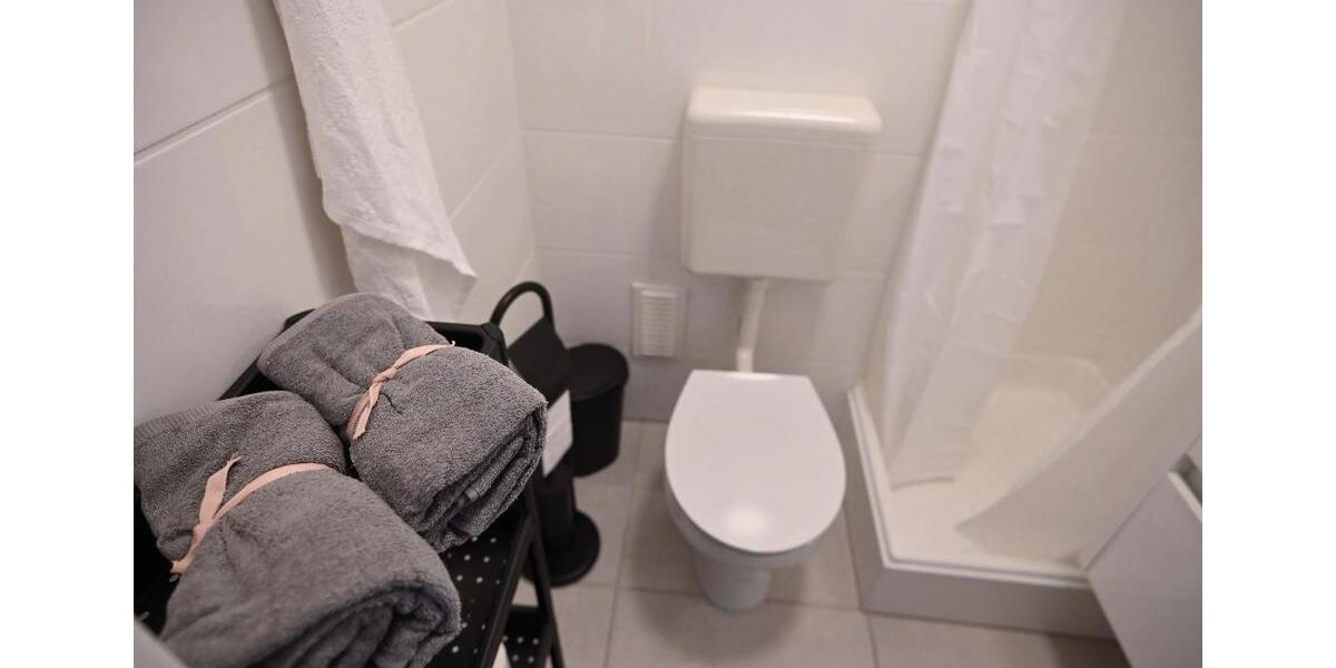 Vollmöblierte Wohnung vom 23.1. - 28.2. 2026 in Rüttenscheid 1 zimmer