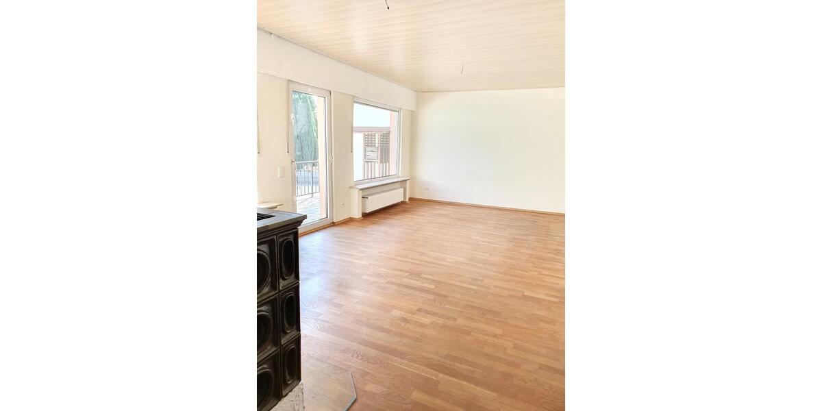 Helle modernisierte 3,5 Zimmer Whg. m. Südbalkon in OB Holten 3 zimmer