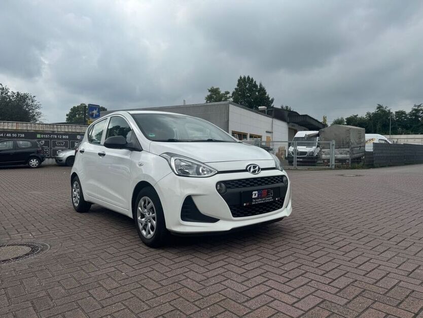 i10