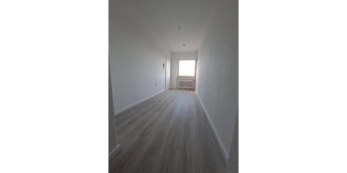 Etagenwohnung Duisburg Mittelmeiderich - 3 Zimmer, 78 m&sup2;, 790&euro; | Angebot:26381273