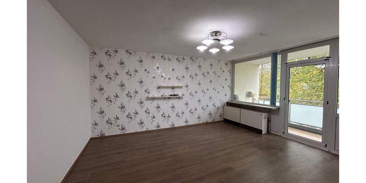 *provisionsfrei* Attraktive 3,5-Zi-Whg mit Balkon & Personenaufzug im gepflegten MFH 3 zimmer