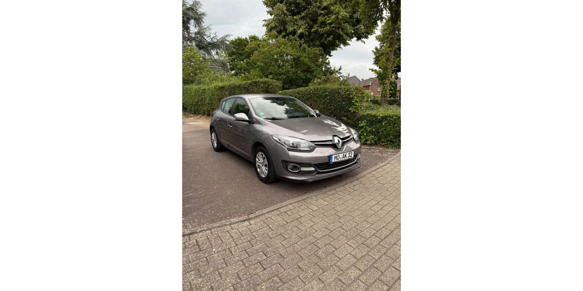 Renault Megane 165.904 km 3.650 &euro; Kamp-Lintfort 47475