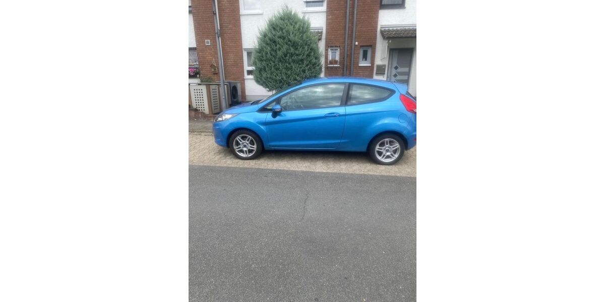 Ford Fiesta 223.000 km 3.500 &euro; Düsseldorf 40227