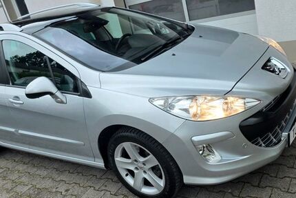 Peugeot 308 162.000 km 3.990 &euro; Sprockhövel 45549