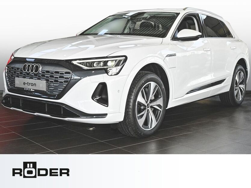 Audi Q8 e-tron 18.995 km 46.750 € Duisburg 47178