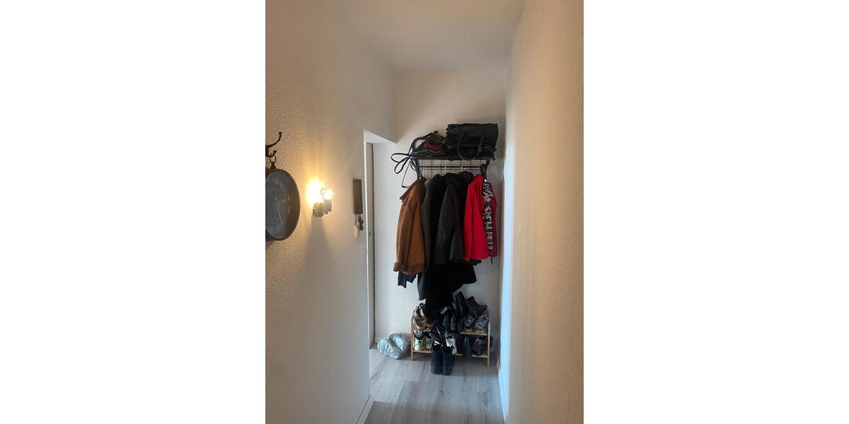 Helle 57qm Altbauwohnung zu vermieten 2 zimmer