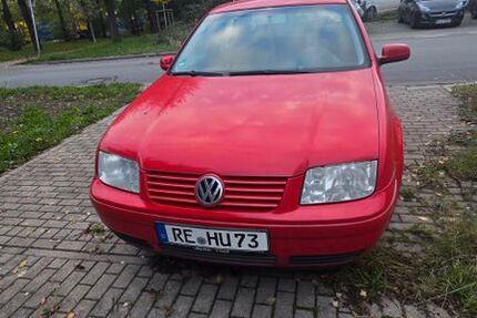 VW Bora 105.000 km 3.333 &euro; Herten 45701