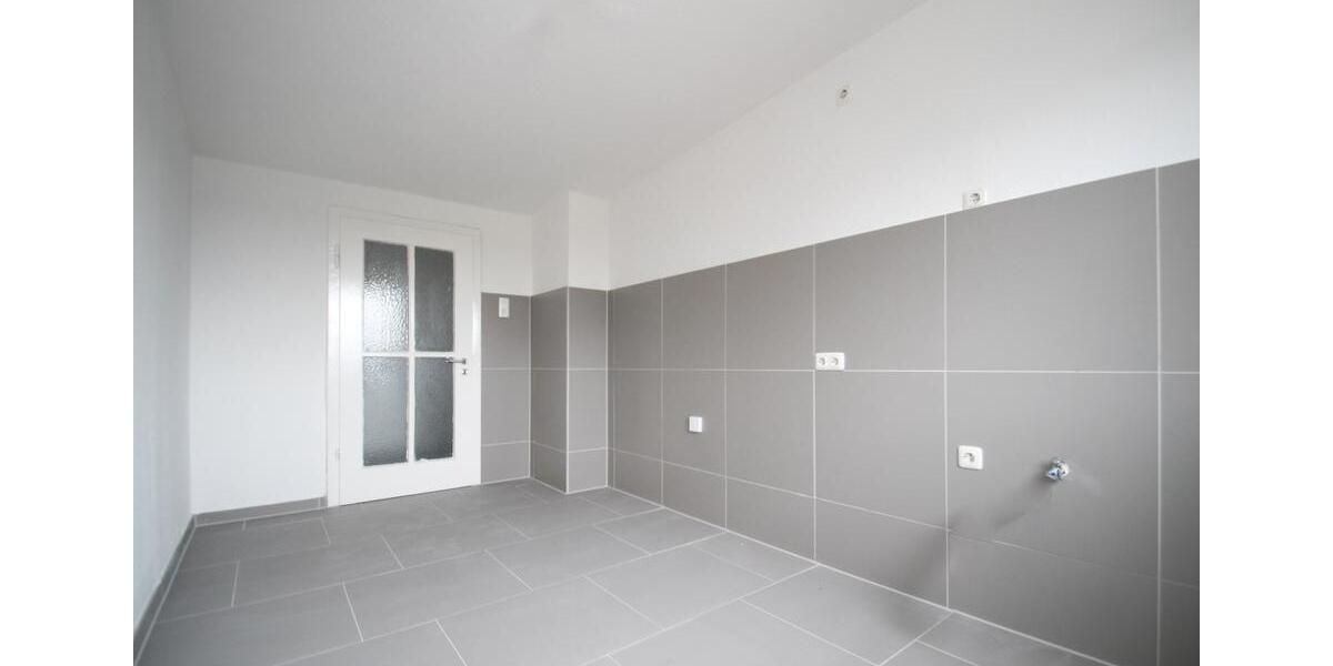 Dachgeschoßwohnung Bochum Wiemelhausen - 2.5 Zimmer, 40 m&sup2;, 445&euro; | Angebot:25380357