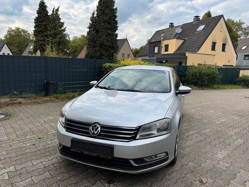 VW Passat 187.000 km 7.500 € Gelsenkirchen 45889