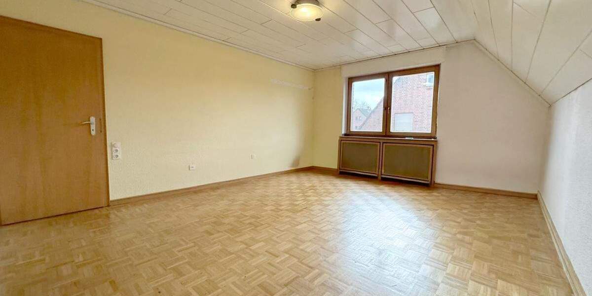 Mehrfamilienhaus, Wohnhaus Oberhausen Sterkrade-Nord - 9 Zimmer, 216 m&sup2;, 759.000&euro; | Angebot:25319533