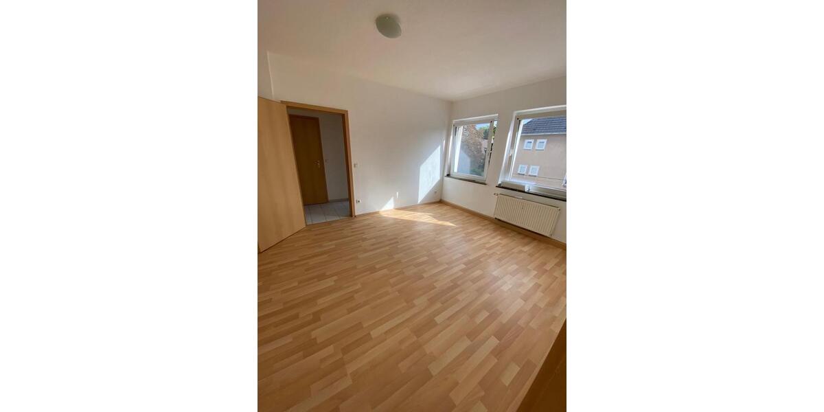 Helle 2-Zimmer-Wohnung zu vermieten – Essen-Frohnhausen 2 zimmer