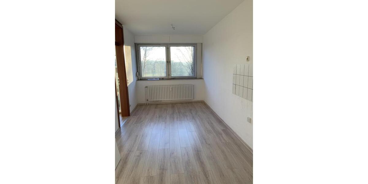 Etagenwohnung Dinslaken Lohberg - 3.5 Zimmer, 81 m&sup2;, 507&euro; | Angebot:26306062