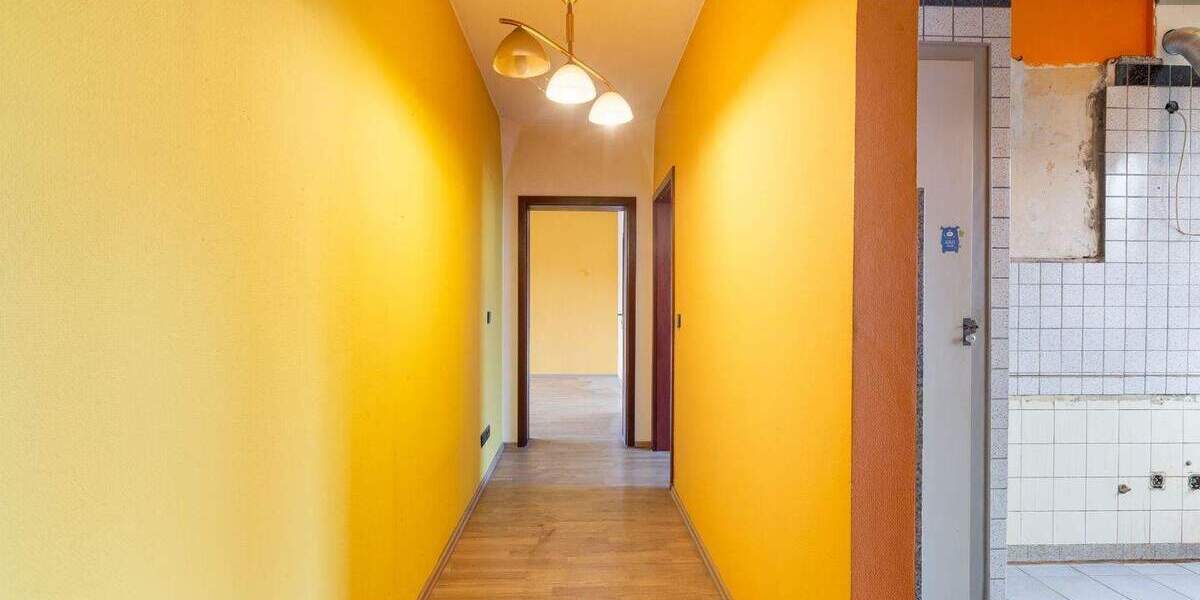 Gut geschnittene 2-Zimmer-Wohnung mit Entwicklungspotential in Krefeld Inrath Kliedbruch 2 zimmer