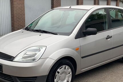 Ford Fiesta 179.000 km 2.499 € Krefeld 47799