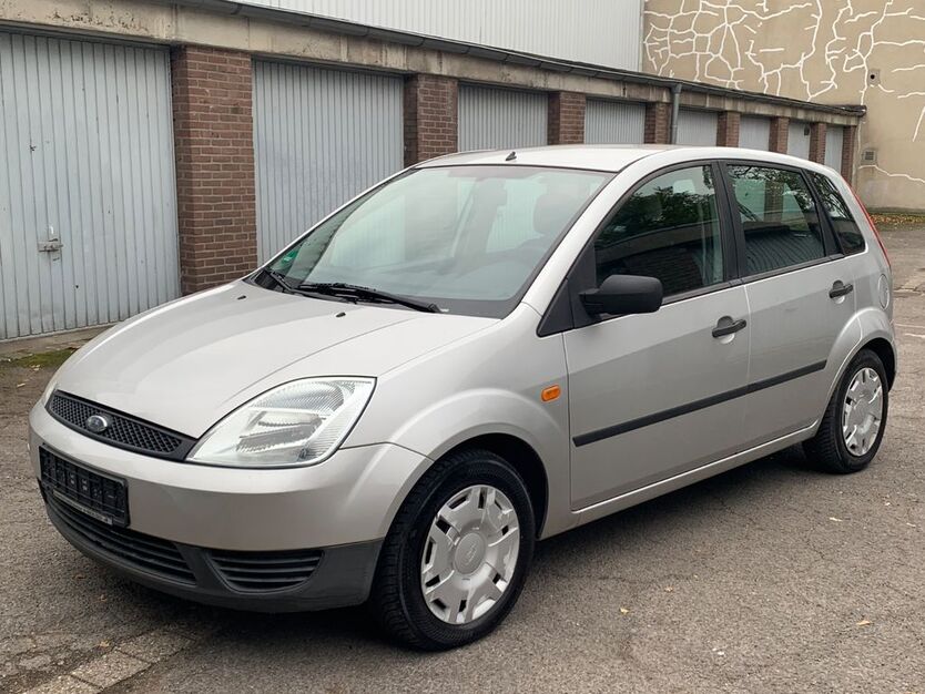 Ford Fiesta 179.000 km 2.499 € Krefeld 47799