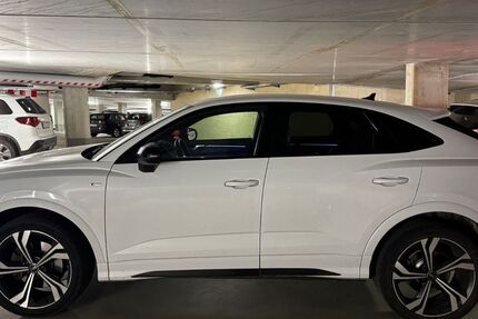 Audi Q3 70.000 km 34.999 € Essen 45326