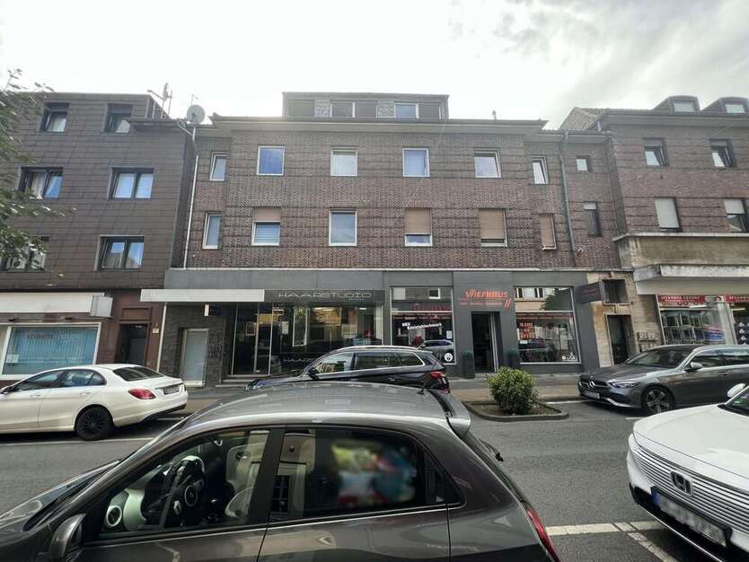 Haus zum Kaufen in Oberhausen 610.000 € 406.58 m²